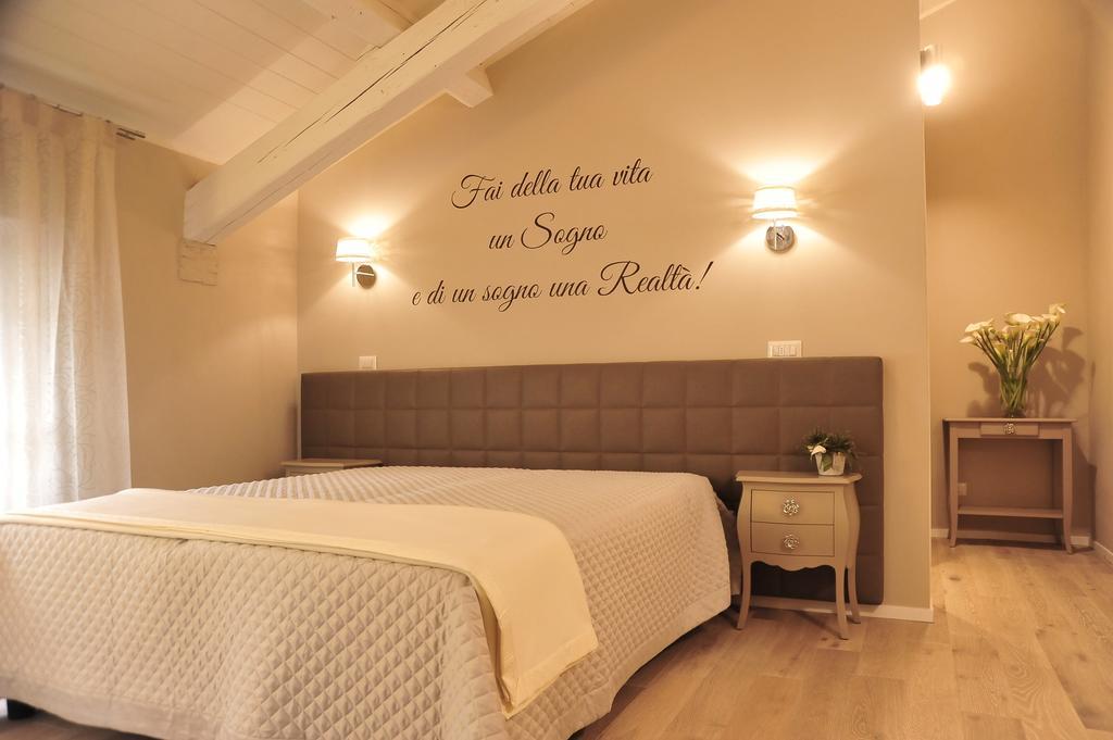 B&B Villa Anna Lucca Bagian luar foto