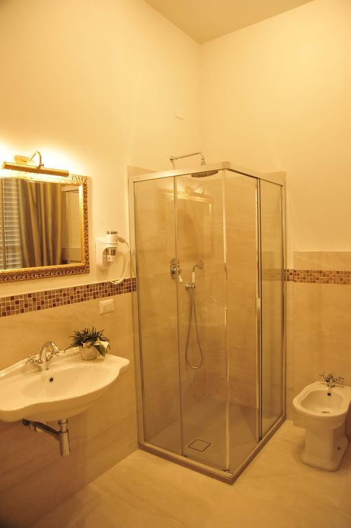 B&B Villa Anna Lucca Bagian luar foto
