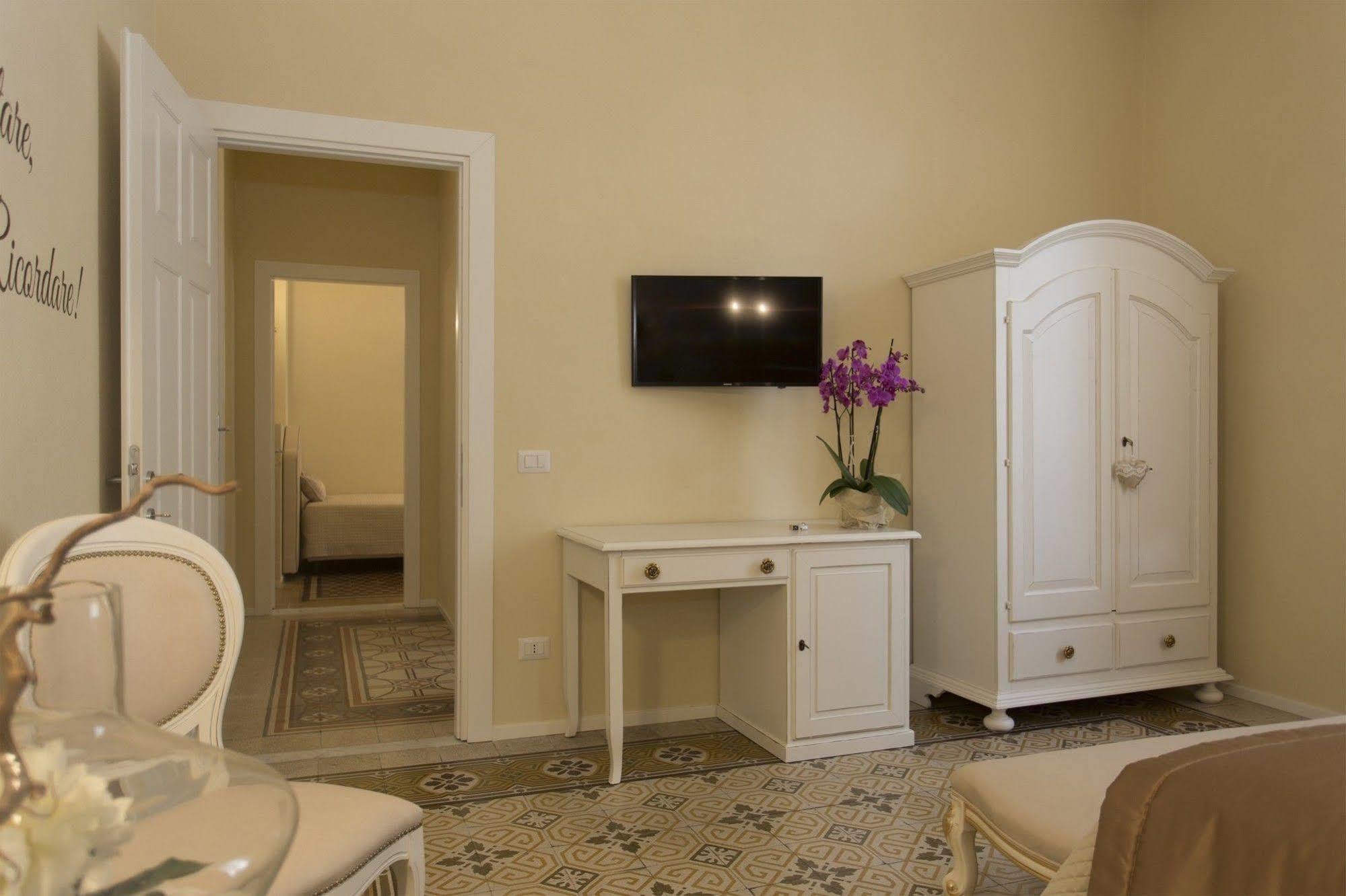 B&B Villa Anna Lucca Bagian luar foto